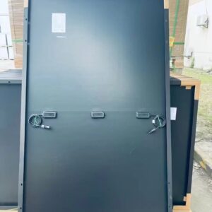 450 watts solar panel (black)
